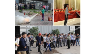 企業(yè)組織員工進行消防演練