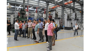 麗水市機(jī)器人產(chǎn)業(yè)聯(lián)盟成員單位、麗水市高級人才聯(lián)合會經(jīng)濟(jì)管理專委會成員一行考察企業(yè)